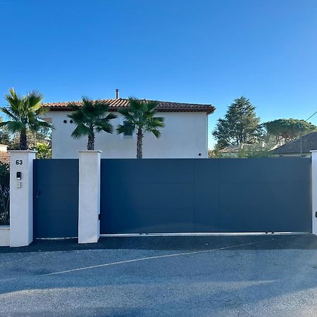 Luxurious And Spacious Apartment In The Heart Of The Cote D'Azur Roquefort Les Pins Bagian luar foto