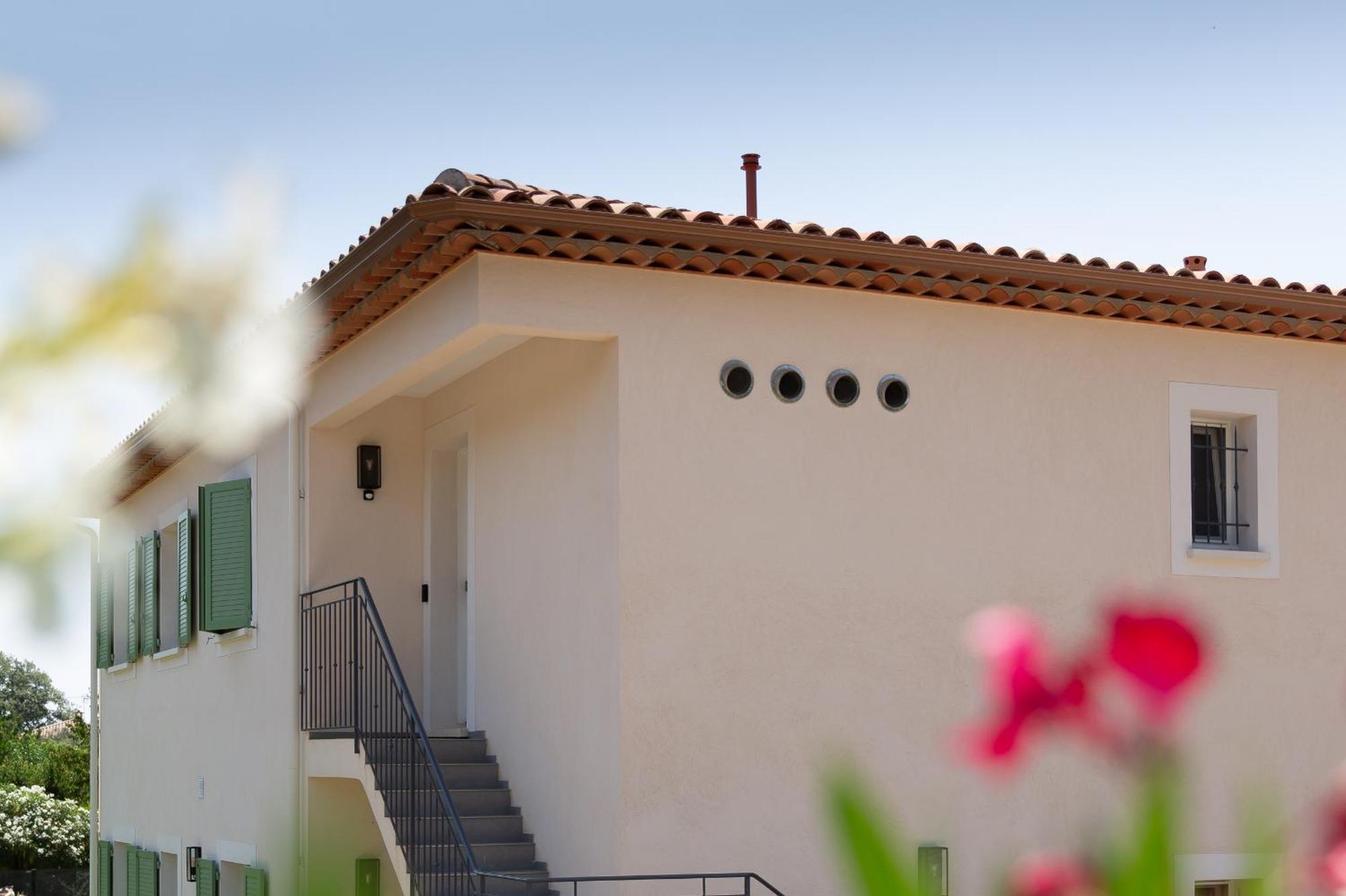 Luxurious And Spacious Apartment In The Heart Of The Cote D'Azur Roquefort Les Pins Bagian luar foto