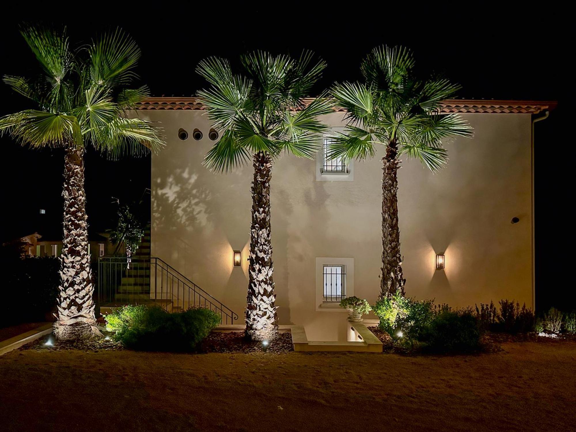 Luxurious And Spacious Apartment In The Heart Of The Cote D'Azur Roquefort Les Pins Bagian luar foto